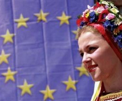 Медведчук: от сотрудничества с Европой Украине нечего ждать. Цифры и факты