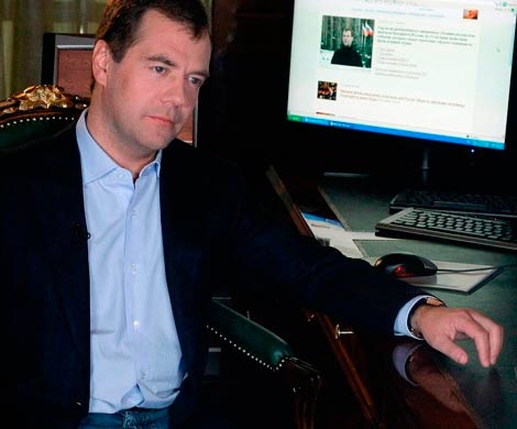 Медведев в своем видеоблоге расскажет о главных событиях в работе российского кабмина