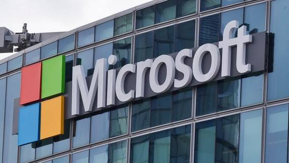 Microsoft добавила технологию OpenAI в Word и Excel