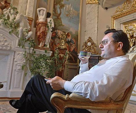 Миллиардеру Семину заочно предъявили обвинение по делу о пожаре в ТЦ «Адмирал»