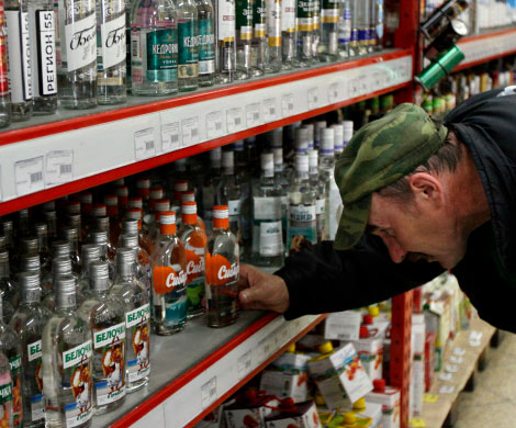 Минфин предложил уравнять в цене "Боярышник и водку