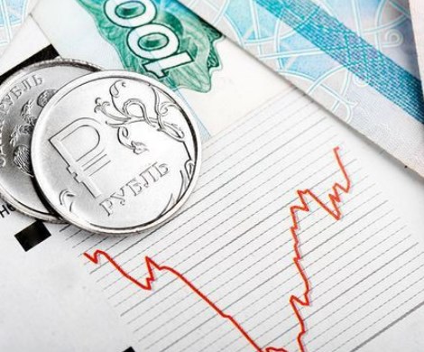 Минфин рублю не товарищ: кто, когда и как сильно обвалит рубль