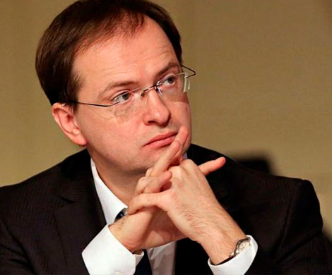 Министр культуры России призвал защищать российское кино