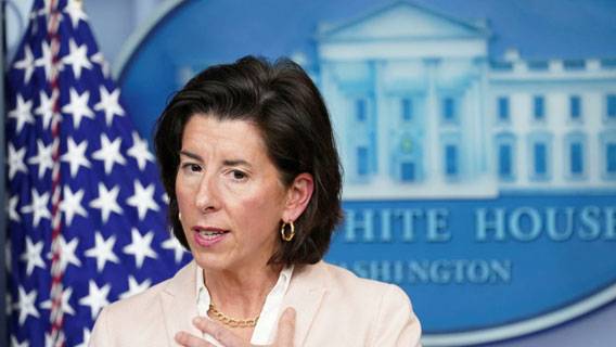 Министр торговли США заявила, что Китай становится угрозой для национальной безопасности