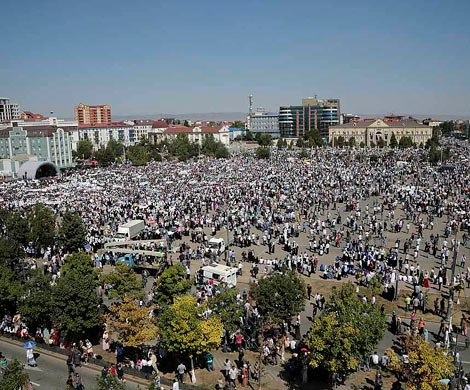 Митинг в поддержку мусульман Мьянмы‍ в Грозном собрал около 1 млн. человек
