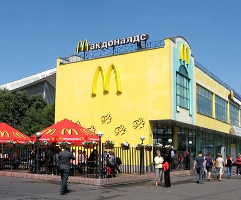 Московский McDonald's на ВДНХ закрыт по решению суда