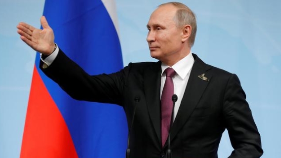 «Мы заткнем поганый рот всем, кто пытается переписать историю» - Путин