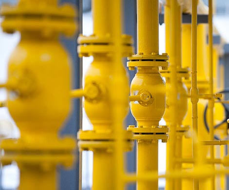 МЭА: избыток предложения газа сохранится до 2018 года