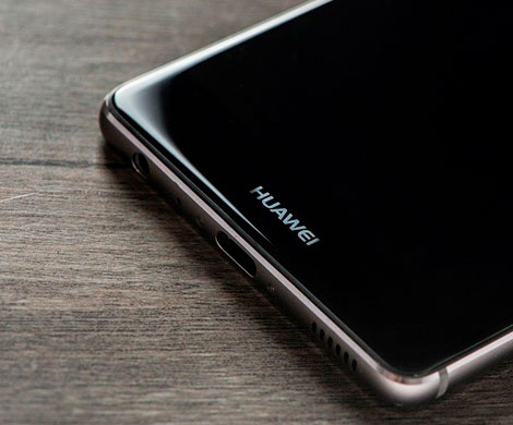 На смартфонах Huawei появится российская операционная система