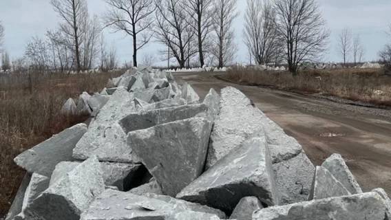 На Украине громкий скандал: деньги на «линию Зеленского» на Харьковщине разворовали