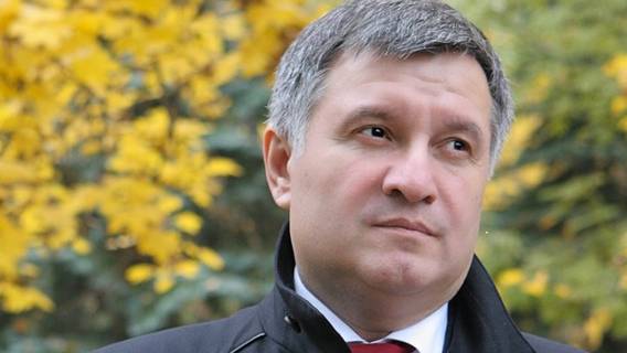 Надолго ли Аваков ушел в тень?