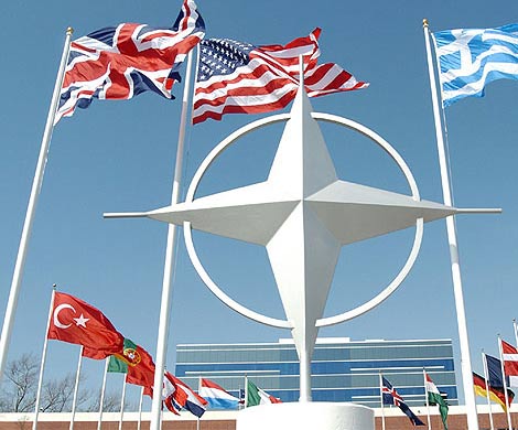 НАТО возмутилось отправкой российского оружия в Донбасс