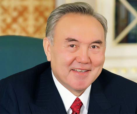 Назарбаев досрочно переизбирется на пост главы Казахстана