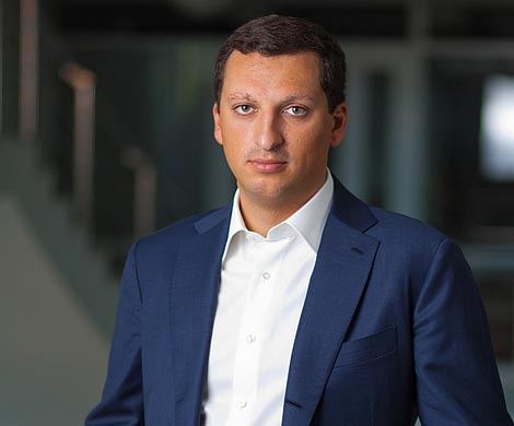 Не имей 100 рублей, а будь похож на «зятя» Путина