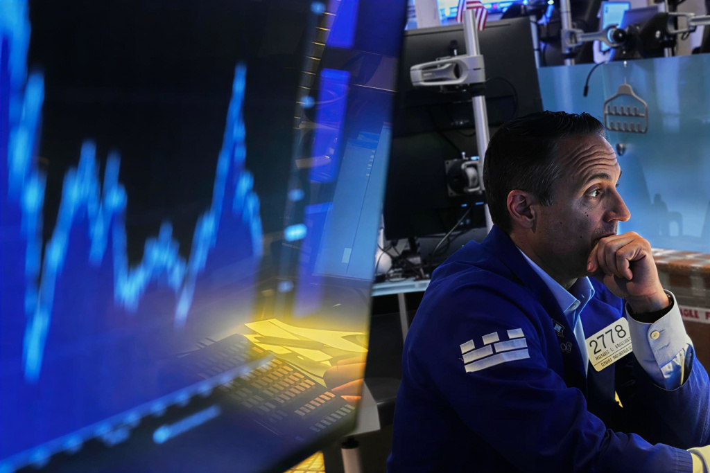 Нефть Brent превысила $100 за баррель, а акции Tesla и Alphabet обвалили американский рынок