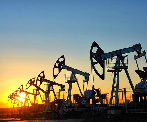 Нефть дешевеет на фоне опасений ее переизбытка на рынке