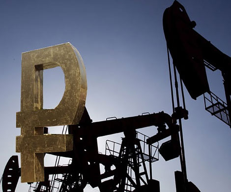 Нефть и рубль заметно укрепились