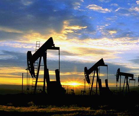 Нефть подорожала впервые за несколько дней