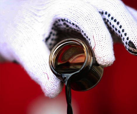 Нефть Urals за месяц подешевела на 21%
