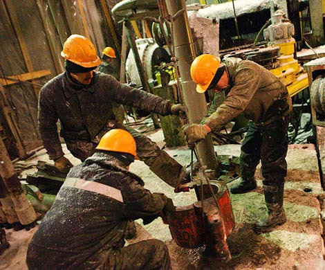 Нефтяникам дают поблажки и план действий