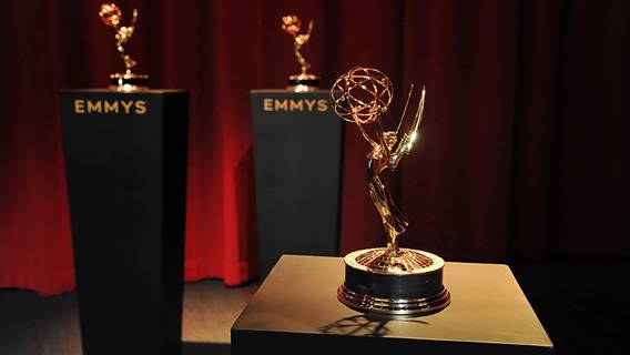 Netflix и Apple получили премии «Эмми», еще раз продемонстрировав доминацию стриминговых сервисов