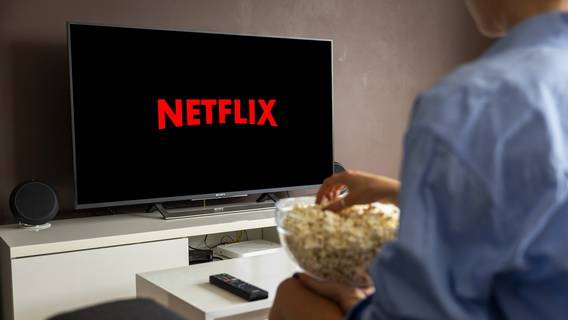 Netflix изменил свой рейтинг Топ-10, добавив подсчет просмотров