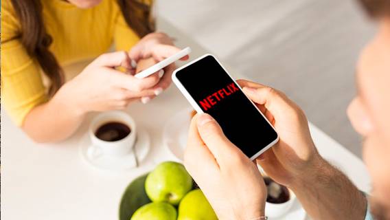 Netflix прибавил 2,4 млн. подписчиков в первом полугодии