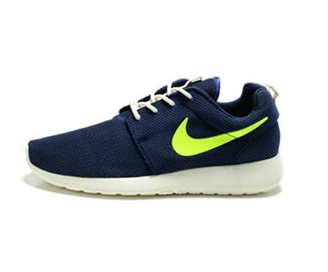 Nike Roshe Run — модные кроссовки весеннего сезона 2015