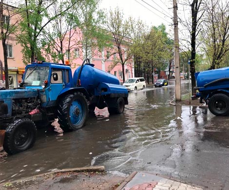 Ночной дождь превратил Биробиджан в маленькую Венецию