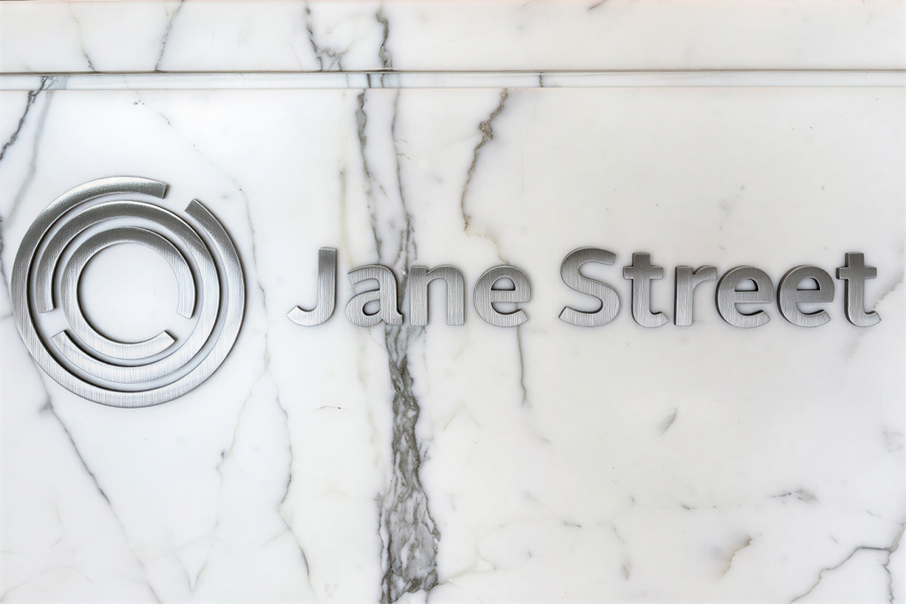 "Нострадамус ИИ" обвалил фонд Jane Street на $15 млрд - убытки из-за краха tech-акций