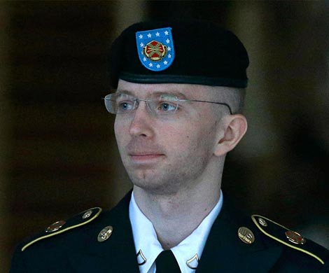 Обама помиловал информатора Wikileaks Брэдли Мэннинга