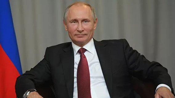 «Объективные обстоятельства»: Путин винит дешевую нефть в падении доходов россиян