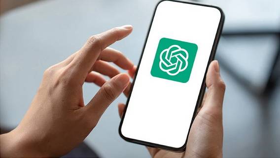 OpenAI запускает приложение ChatGPT для iOS, а после – и для Android
