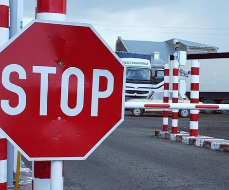 Остановка Киевом   транзита грузовиков из России навредит Украине