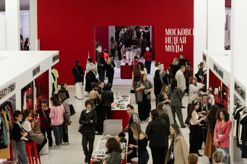 От маркетплейсов до искусственного интеллекта: что обсудят на BRICS+ Fashion Summit