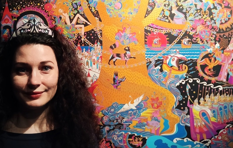 От прабабушек до космоса: выставка «На Красную горку» в Галерее Ходынка