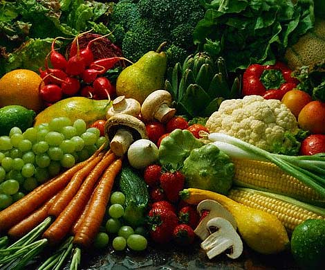 Овощи и фрукты в рационе делают человека счастливее 