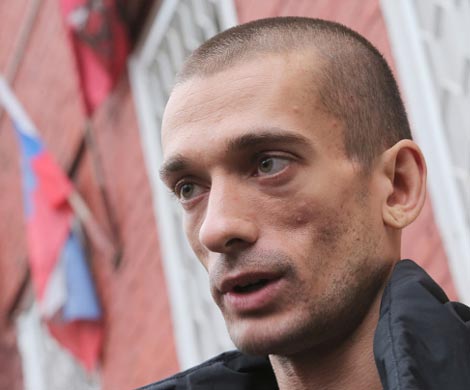Павленского отправили в институт им. Сербского на освидетельствование