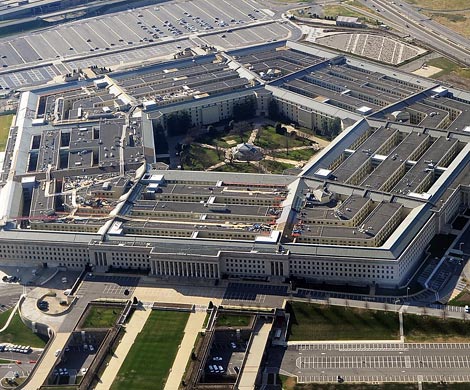 Пентагон опроверг связь США с ИГ