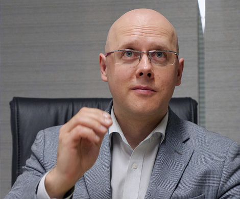 Перед отставкой сенатор Беляков решил напомнить о себе