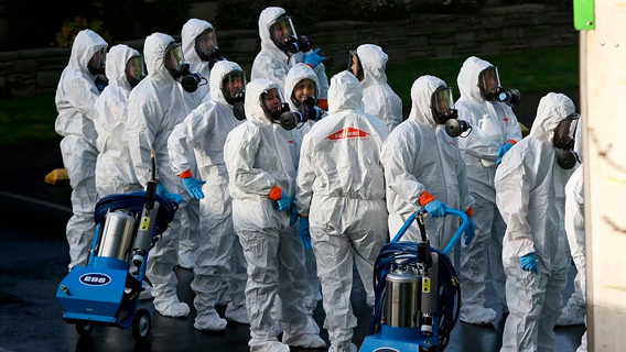 Пересмотр первоначального плана Великобритании по борьбе с коронавирусом спас жизни более сотням тысяч человек