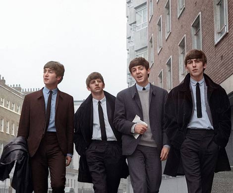 Первый контракт группы Beatles продадут на аукционе в Нью-Йорке