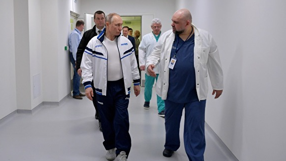 Пионтковский: в поведении Путина наблюдаются странности, он уже полгода сидит в бункере