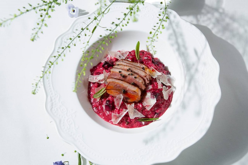 Пироги вместо пиццы: «Гастродача Вселуг» представил сезонное обновление меню