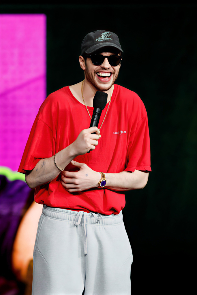 Пит Дэвидсон почти избавился от татуировок за 200 000 долларов