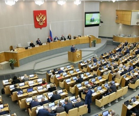 По 500 000 на семью: в Госдуме предложили дать россиянам с автомобилями денег