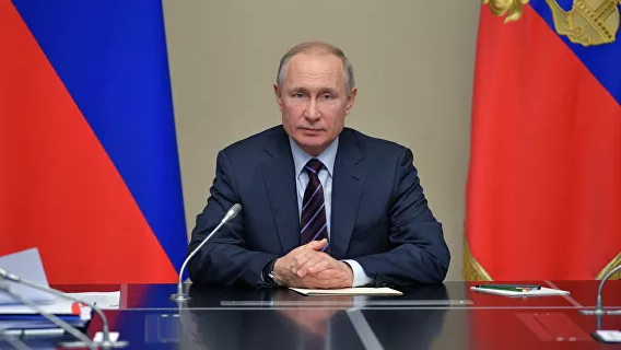 По 5000 рублей на ребенка до 3-х лет: Путин распорядился помочь россиянам с детьми на время пандемии