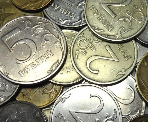 По причине нехватки денег правительству придется стимулировать или инвестиции, или потребление