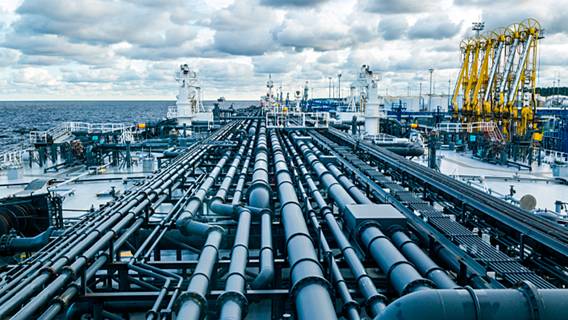 По словам чиновников, США хотят нанести ущерб нефтяной промышленности России