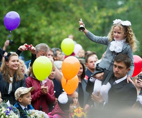 60% россиян поддерживает создание "Российского движения школьников"  